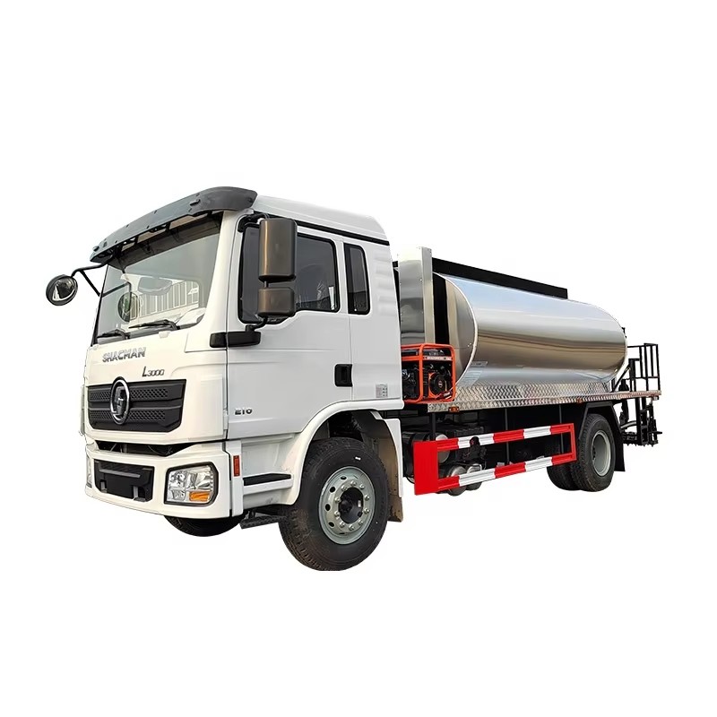Shacman L3000 5 Ton 7 Ton Asphalt Distributor Truck Hot Oil Bitumen Sprayer Truck for Sale