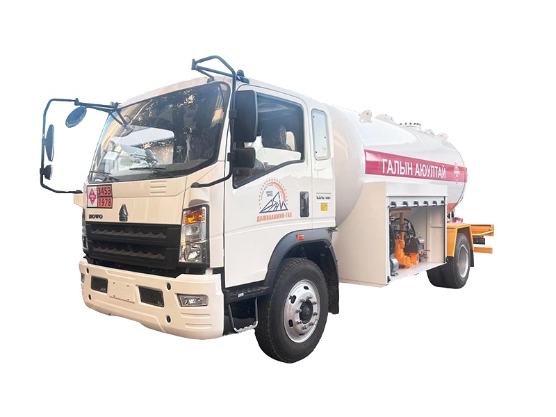 4700mm wheelbase, Yuchai 160HP LPG vehicle