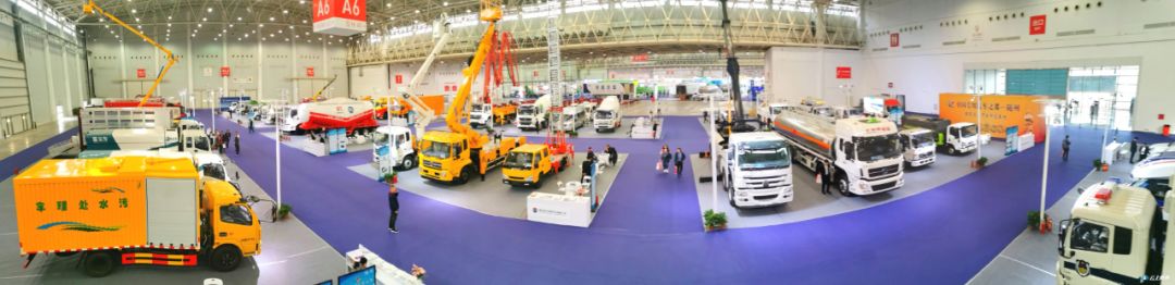 CLW Automobile Group’s Innovative Technology Vehicles Shine at Wuhan International Commercial Vehicl